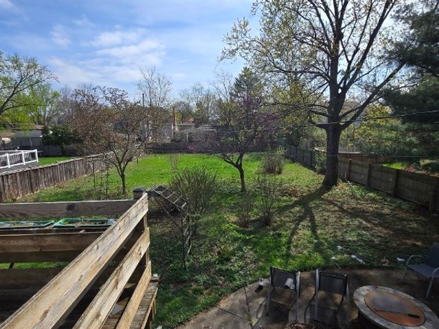 5921 Blodgett Avenue, Downers Grove, IL 60516