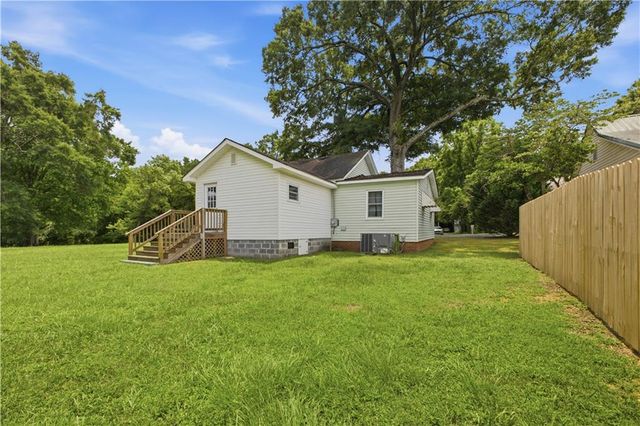223 Seventh Street, Trion, GA 30753