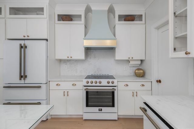 3027 Baltimore Street, Daniel Island, SC 29492
