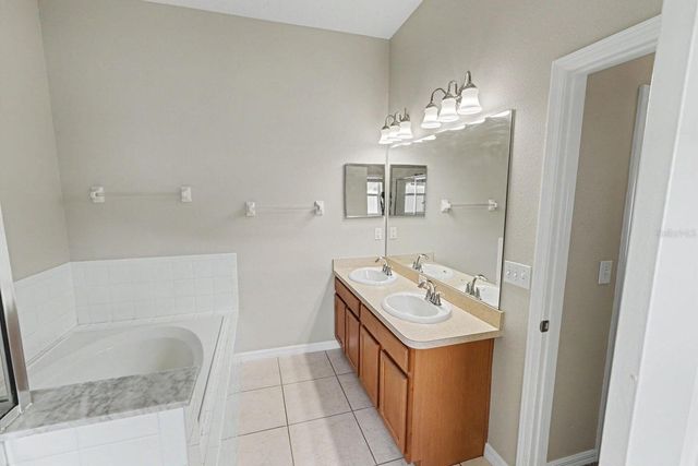 4693 HARTS BROOK LANE, Mulberry, FL 33860