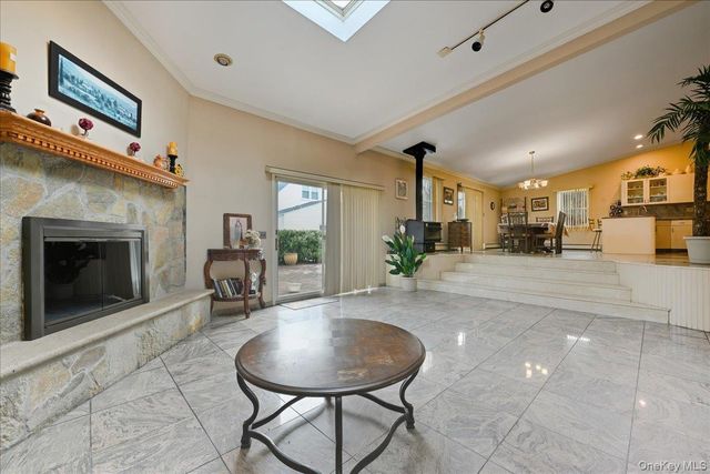 146 Longwood Avenue, Westbury, NY 11590