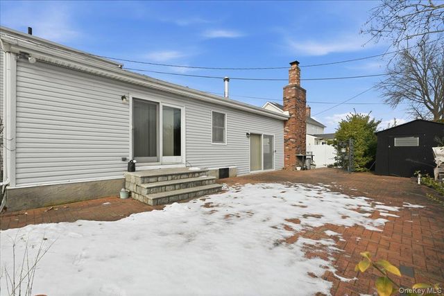 146 Longwood Avenue, Westbury, NY 11590