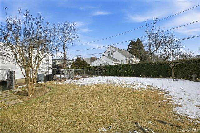 146 Longwood Avenue, Westbury, NY 11590