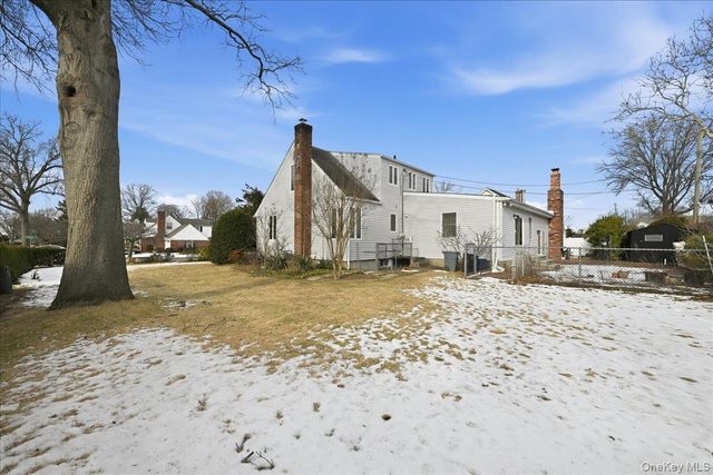 146 Longwood Avenue, Westbury, NY 11590