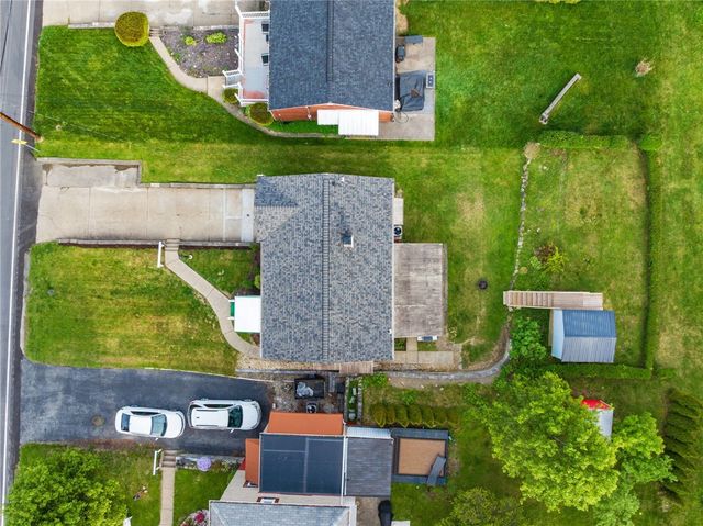 146 Old Lebanon Church Rd, Pleasant Hills, PA 15236