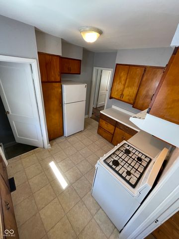 822 N Emerson Avenue, Indianapolis, IN 46219