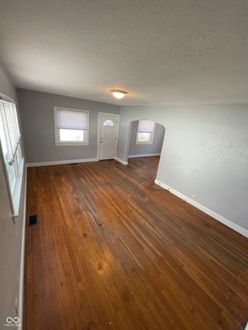 822 N Emerson Avenue, Indianapolis, IN 46219