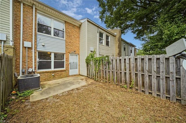 4602 Greenwood DR, Portsmouth, VA 23701
