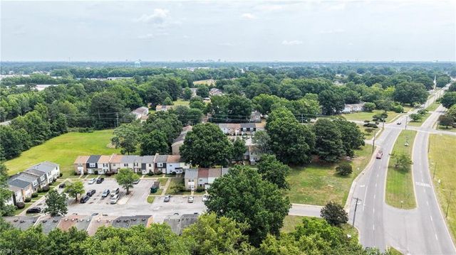 4602 Greenwood DR, Portsmouth, VA 23701