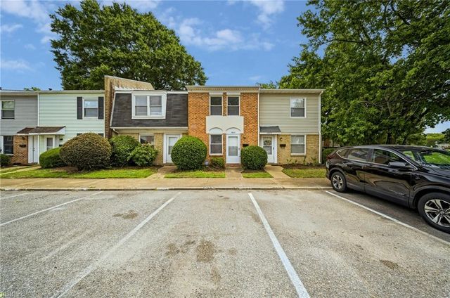 4602 Greenwood DR, Portsmouth, VA 23701