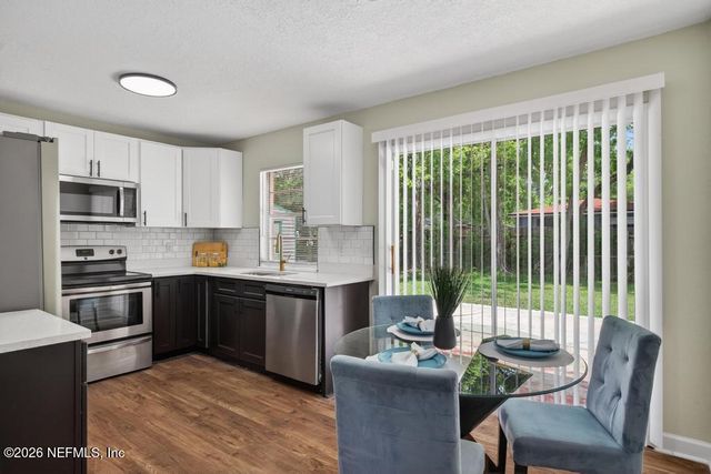 2941 3RD Street W, Jacksonville, FL 32254