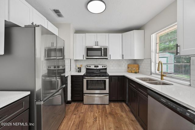 2941 3RD Street W, Jacksonville, FL 32254