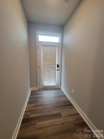 3633 S Tryon Street, Charlotte, NC 28217