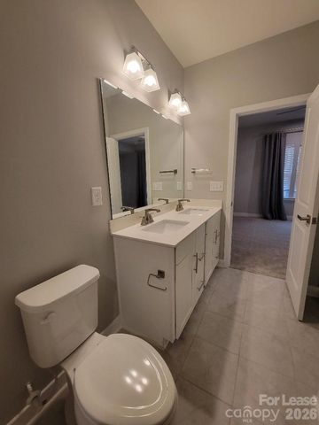 3633 S Tryon Street, Charlotte, NC 28217