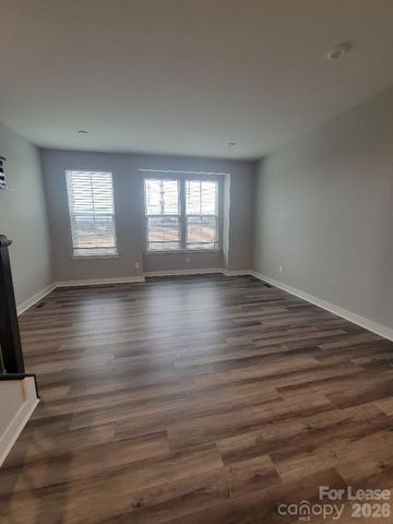 3633 S Tryon Street, Charlotte, NC 28217