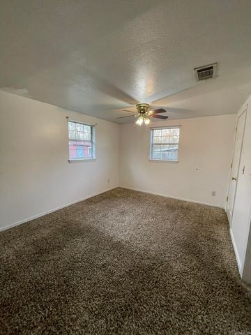 1111 Averitt Avenue, Mena, AR 71953