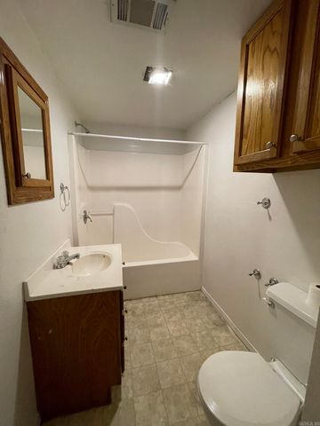 1111 Averitt Avenue, Mena, AR 71953