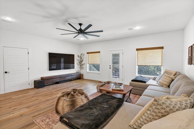 4109 Cimmaron Trail, Granbury, TX 76049