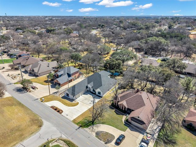 4109 Cimmaron Trail, Granbury, TX 76049