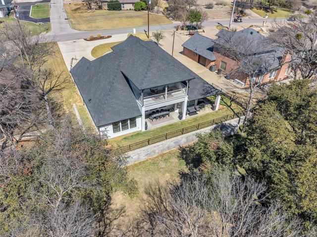 4109 Cimmaron Trail, Granbury, TX 76049