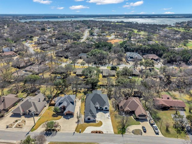 4109 Cimmaron Trail, Granbury, TX 76049