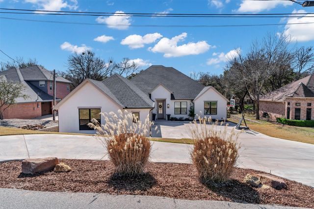 4109 Cimmaron Trail, Granbury, TX 76049