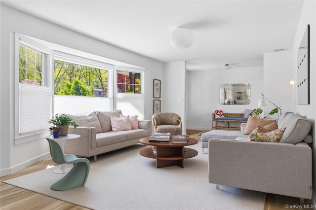 94 Laurel Road, New City, NY 10956