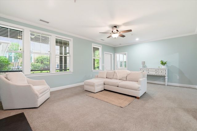5561 Colonial Chatsworth Circle, North Charleston, SC 29418