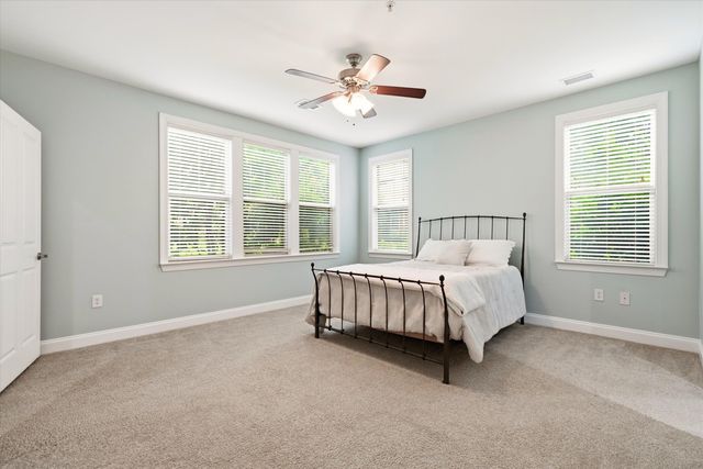 5561 Colonial Chatsworth Circle, North Charleston, SC 29418