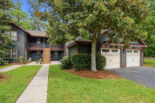 5561 Colonial Chatsworth Circle, North Charleston, SC 29418