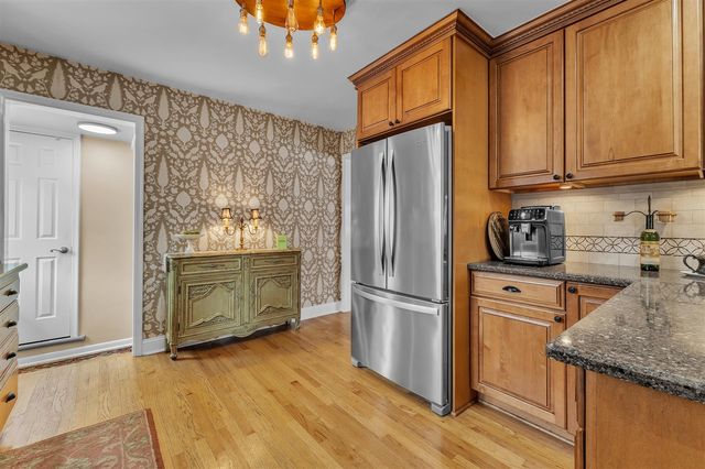 500 Ross Street, Plymouth, MI 48170