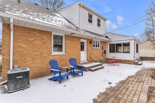 500 Ross Street, Plymouth, MI 48170