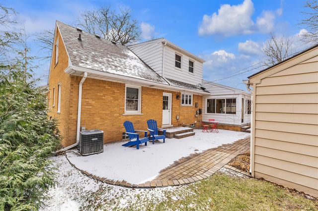 500 Ross Street, Plymouth, MI 48170