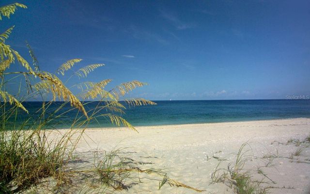 2000 HARBOURSIDE DRIVE 1501, Longboat Key, FL 34228