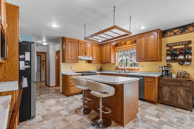 354 LONGWOOD LANE, Wrightstown, WI 54180