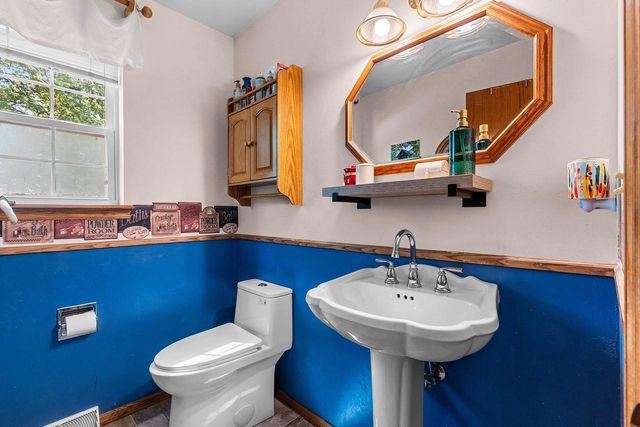 354 LONGWOOD LANE, Wrightstown, WI 54180
