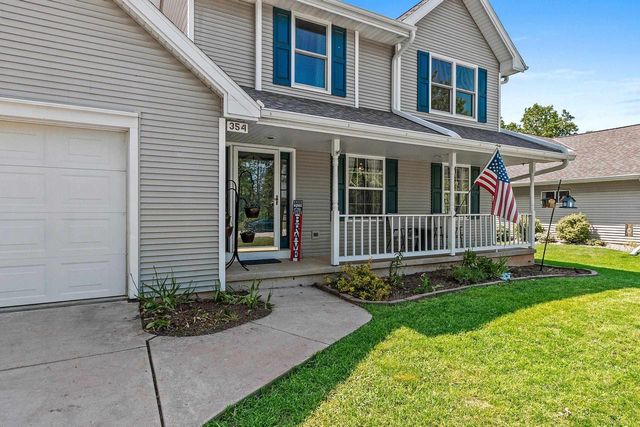 354 LONGWOOD LANE, Wrightstown, WI 54180