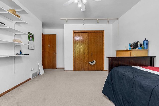 354 LONGWOOD LANE, Wrightstown, WI 54180