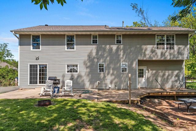 354 LONGWOOD LANE, Wrightstown, WI 54180