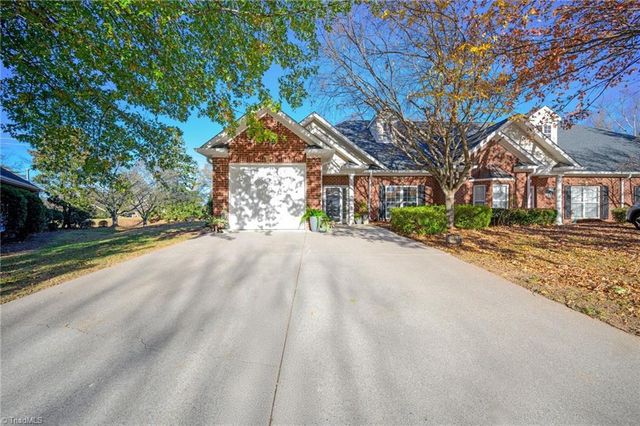 2021 Salisbury Square, Winston-salem, NC 27127