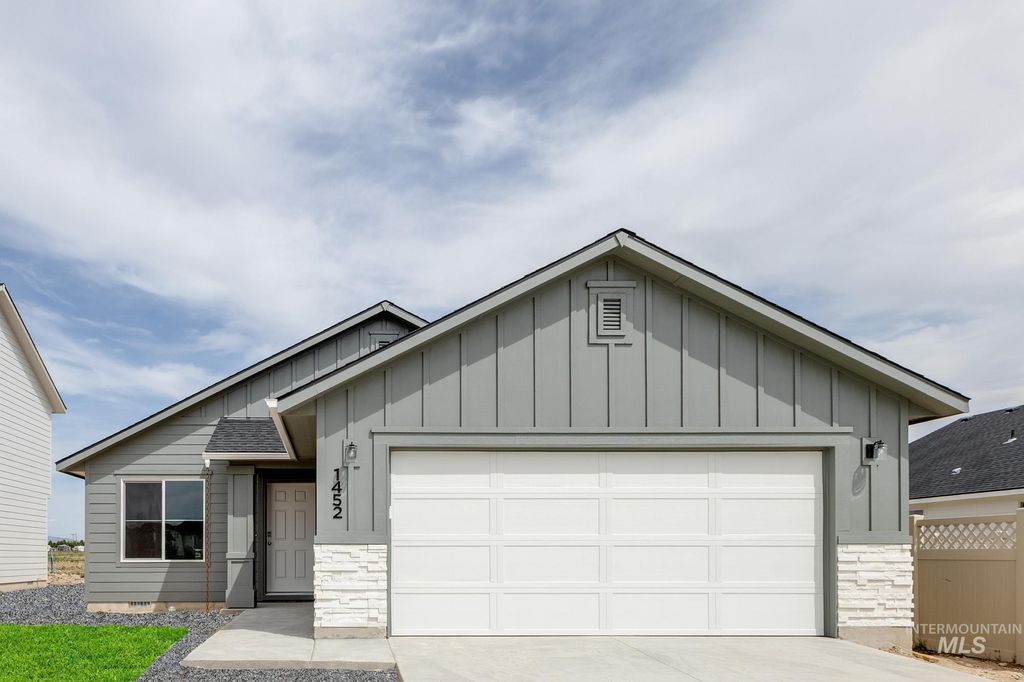 1452 N Coltsfoot Ave, Kuna, ID 83634