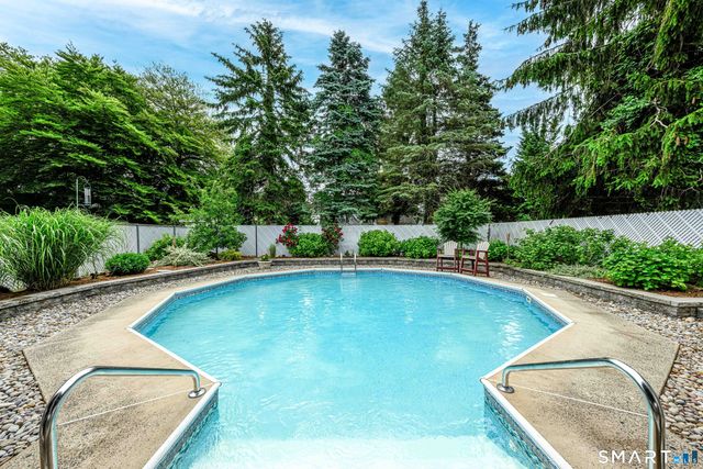 77 Prospect Road, East Haven, CT 06512