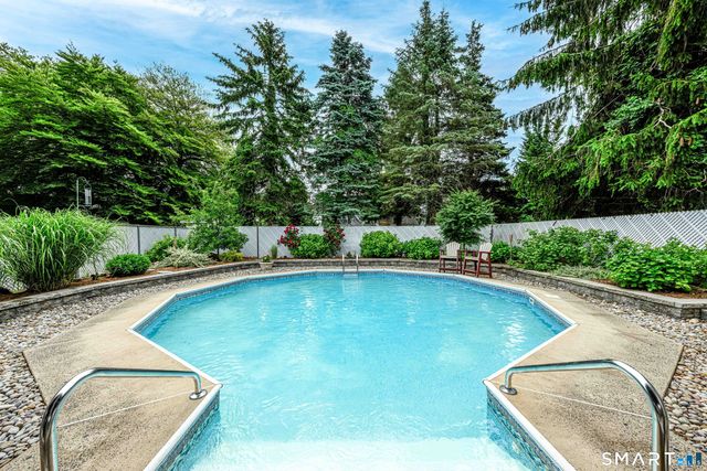 77 Prospect Road, East Haven, CT 06512