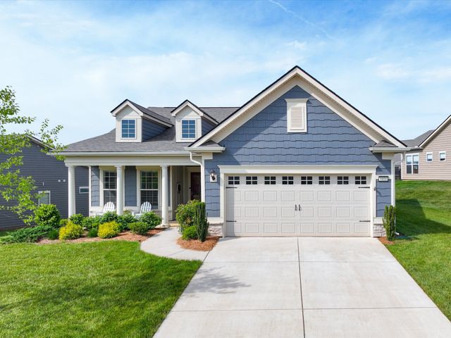 1055 Sumner Grv, Spring Hill, TN 37174