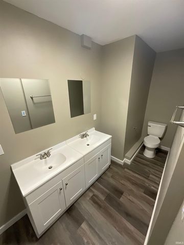 312 E 8Th Street, Bloomington, IN 47408