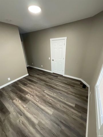 312 E 8Th Street, Bloomington, IN 47408