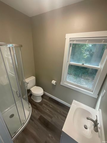 312 E 8Th Street, Bloomington, IN 47408