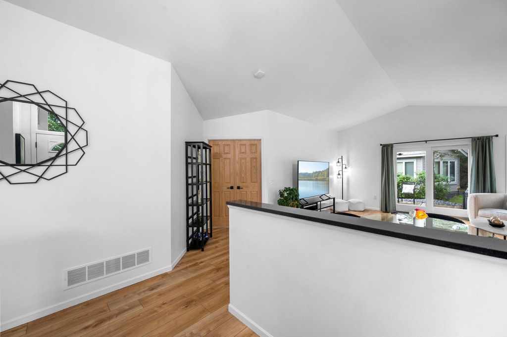 2530 Sumac Ridge, White Bear Lake, MN 55110 — photo 5