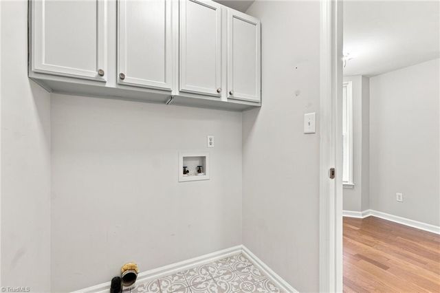 5 Thames Court, Greensboro, NC 27455
