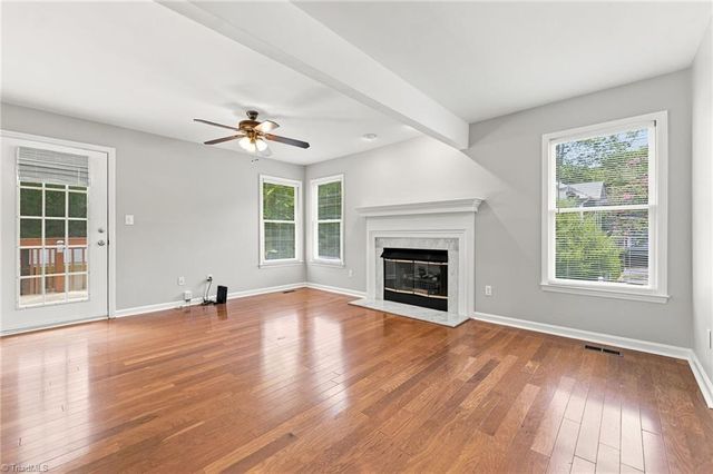 5 Thames Court, Greensboro, NC 27455